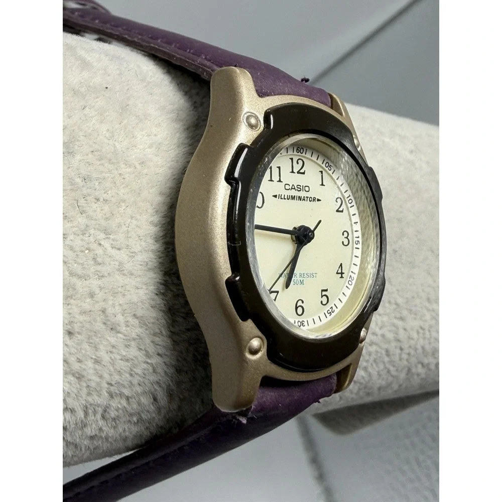 Casio LQ-141 New Battery Ladies Watch 29MM‎ 6.75